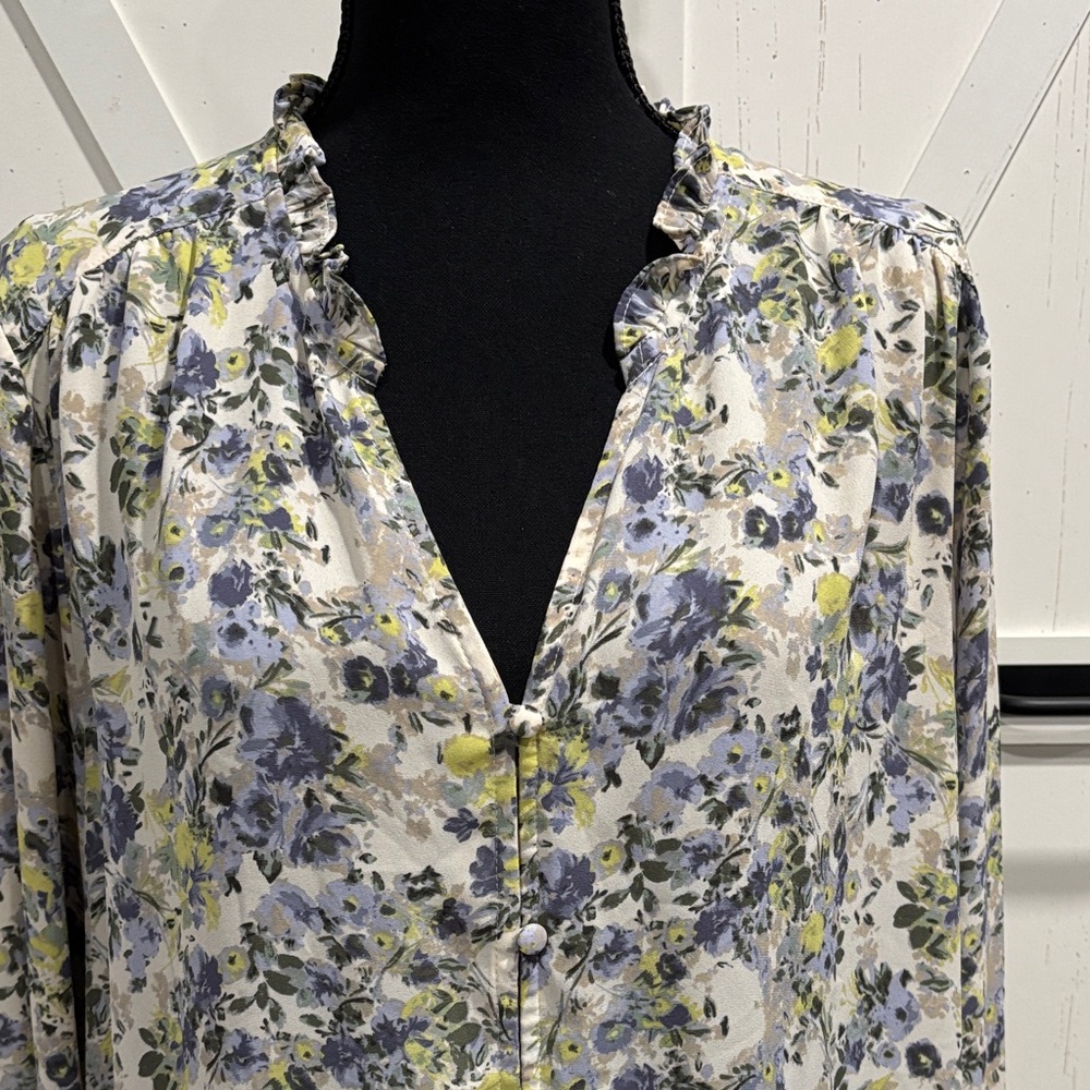 Maurices Floral Blouse in Cream, Blue, and Yellow - Picture 3 of 8